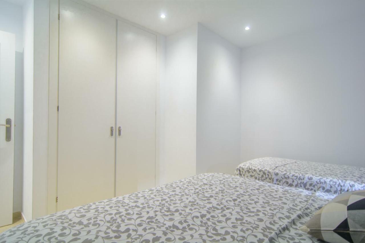 River Playa Beachfront Apartment, Large Terrace 丰希罗拉 外观 照片